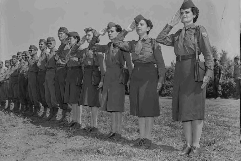 Grupo de enfermeiras da que serviu na cidade de Pistóia, na Itália