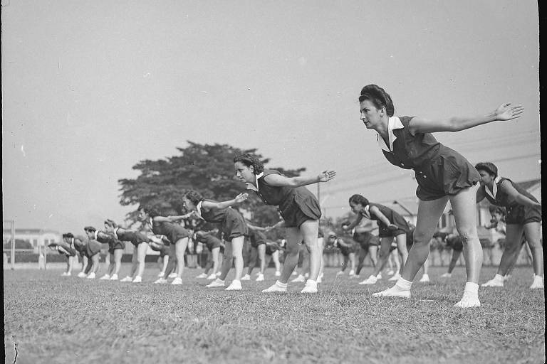 Enfermeiras da FEB em treinamento