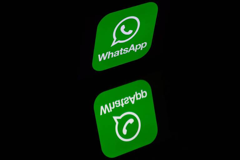 Logo do WhatsApp; empresa do Facebook limitou encaminhamento de mensagens 