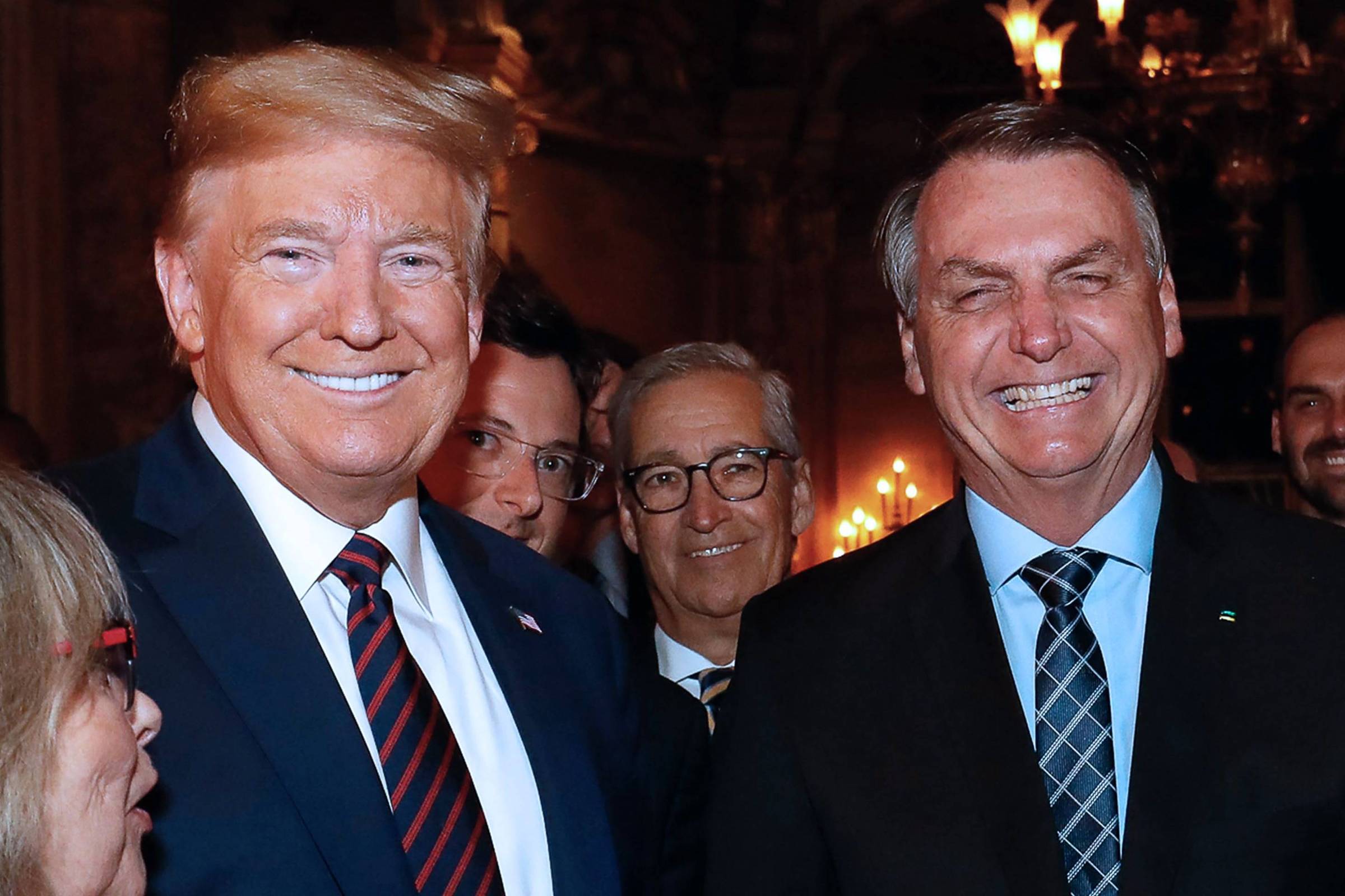 Governo Bolsonaro minimiza decisão de Trump de vetar quem passou pelo Brasil