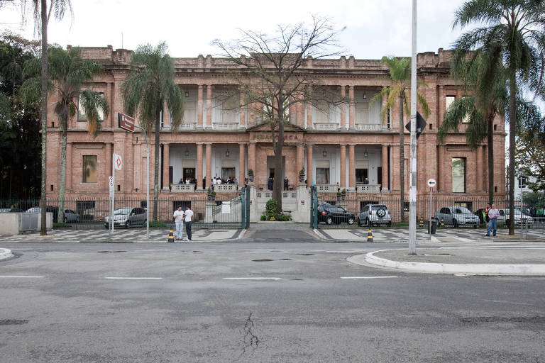 Folha de São Paulo — Google Arts & Culture