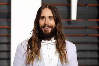 Jared Leto arrives at the 2015 Vanity Fair Oscar Party in Beverly Hills