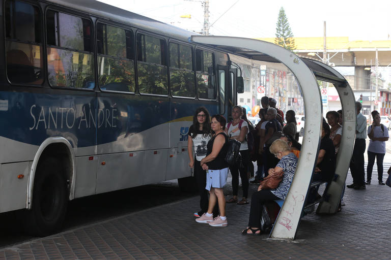 ABC suspende ônibus municipal a partir do dia 29 de março