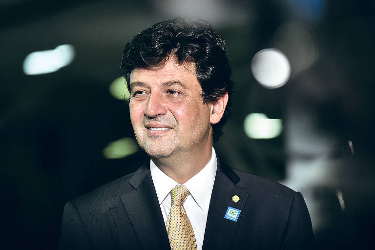 Mandetta quando ainda era deputado, no Salão Verde, em Brasília, em novembro de 2018
