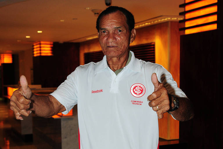 Morre aos 87 Manga, goleiro que foi ídolo do Botafogo, do Inter e no Uruguai