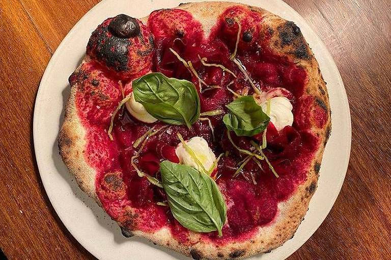 Pizza Oriundi 2019, uma das criações do evv.ita, casa-irmã do restaurante Evvai