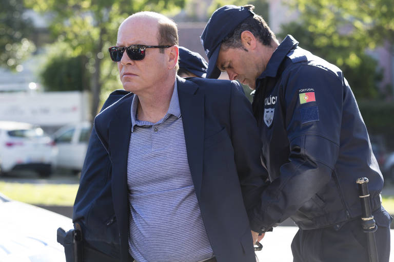Miguel é preso ao chegar em Lisboa
