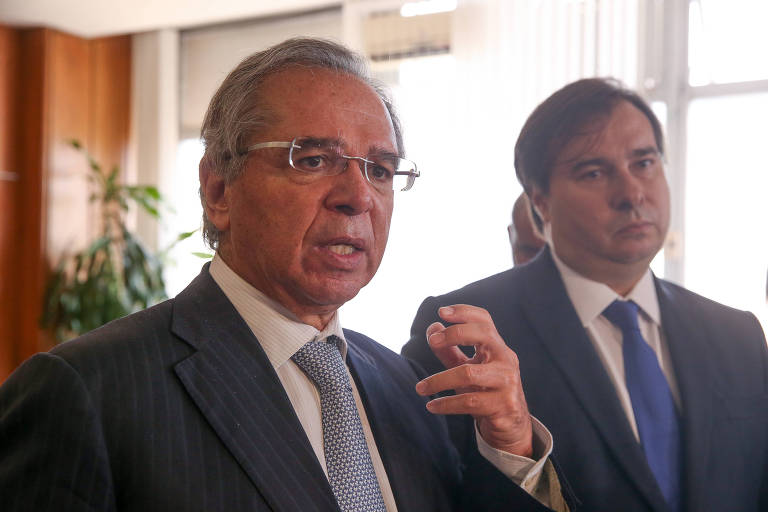 O ministro da Economia, Paulo Guedes, e o presidente da Câmara dos Deputados, Rodrigo Maia (DEM-RJ), em Brasília (DF)