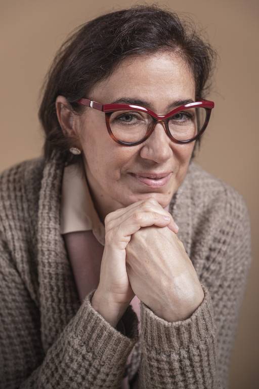 Dionara ( Lilia Cabral )