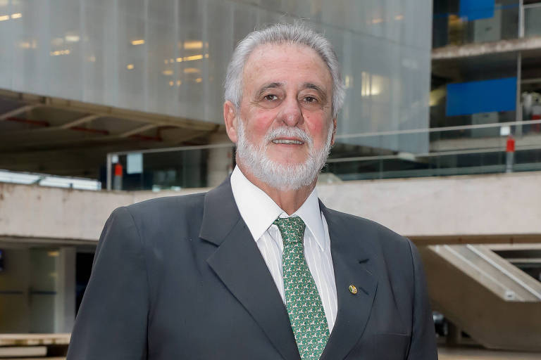 Carlos Melles, ex-deputado federal e ex-presidente do Sebrae