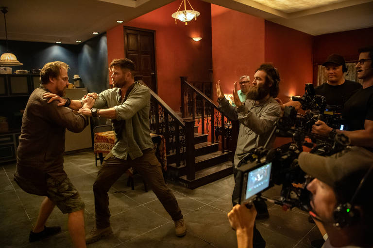 Resgate': Filme da Netflix traz ator Chris Hemsworth, o Thor da Marvel,  como mercenário