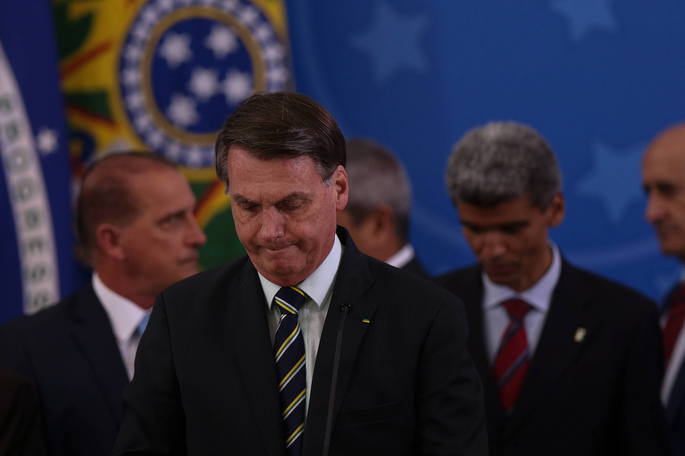 Governos acabam, mas sobrevivem, mesmo sob morticínio e Bolsonaro