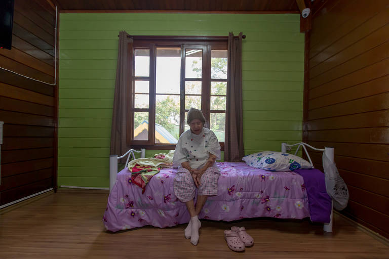 Sebastiana Paschoal Coelho, 97 anos, conhecida como dona Nenê, foi contaminada pelo coronavírus e se curou