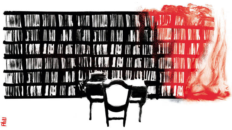 Ilustração de uma grande estante de livros que começa a pegar fogo pelo lado direito da imagem. Há uma mesa e uma cadeira vazias na frente da estante