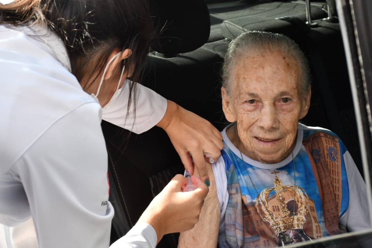 Ribeirão Preto tem alta em casos de Covid-19 e recua em abertura