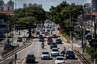 Vista da avenida Radial Leste, em São Paulo