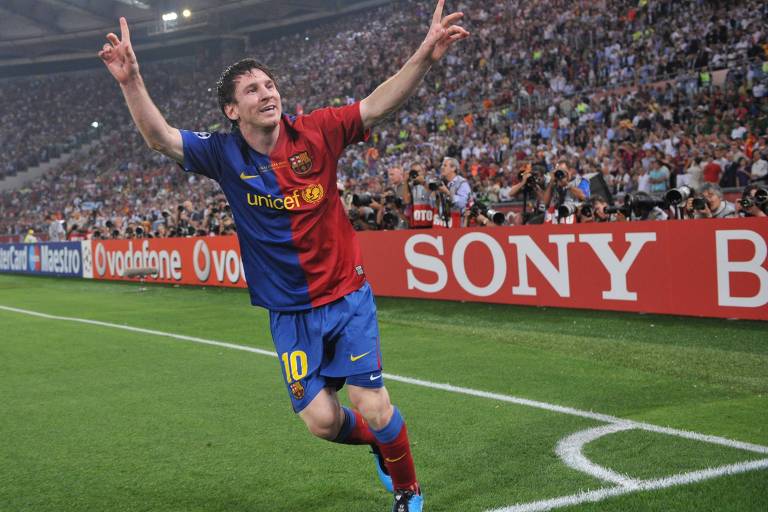 Lionel Messi comemora o segundo gol do Barcelona sobre o Manchester United em Roma