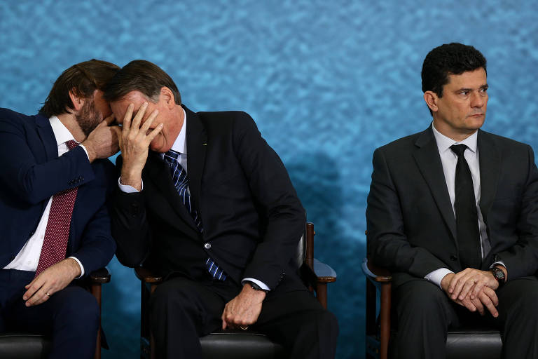 Indicações aos postos: Moro ressaltou que todas as indicações feitas às superintendências da PF passavam pelo crivo da Casa Civil e que Bolsonaro não tinha o mesmo interesse em mudanças de outros postos dentro do Ministério da Justiça, além dos ligados à PF.