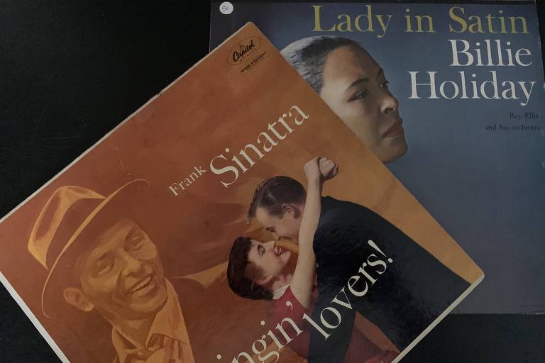 Capas dos LPs Songs for Swingin Lovers, de Frank Sinatra, e Lady in Satin, de Billie Holiday