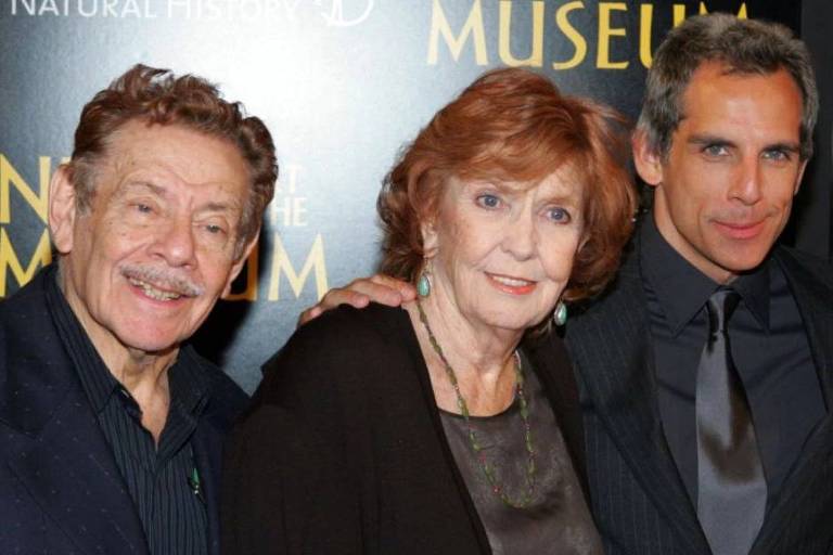 Ben Stiller (à dir.) com os pais, Jerry Stiller e Anne Meara