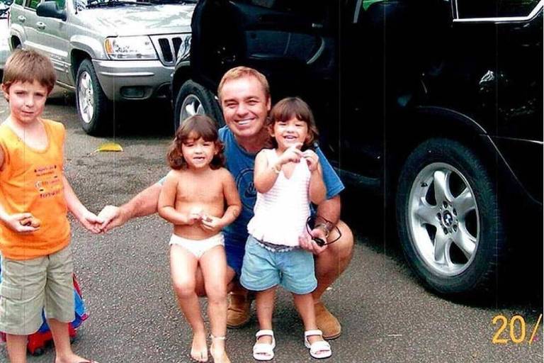 Gugu Liberato com os filhos João Augusto Marina e Sofia