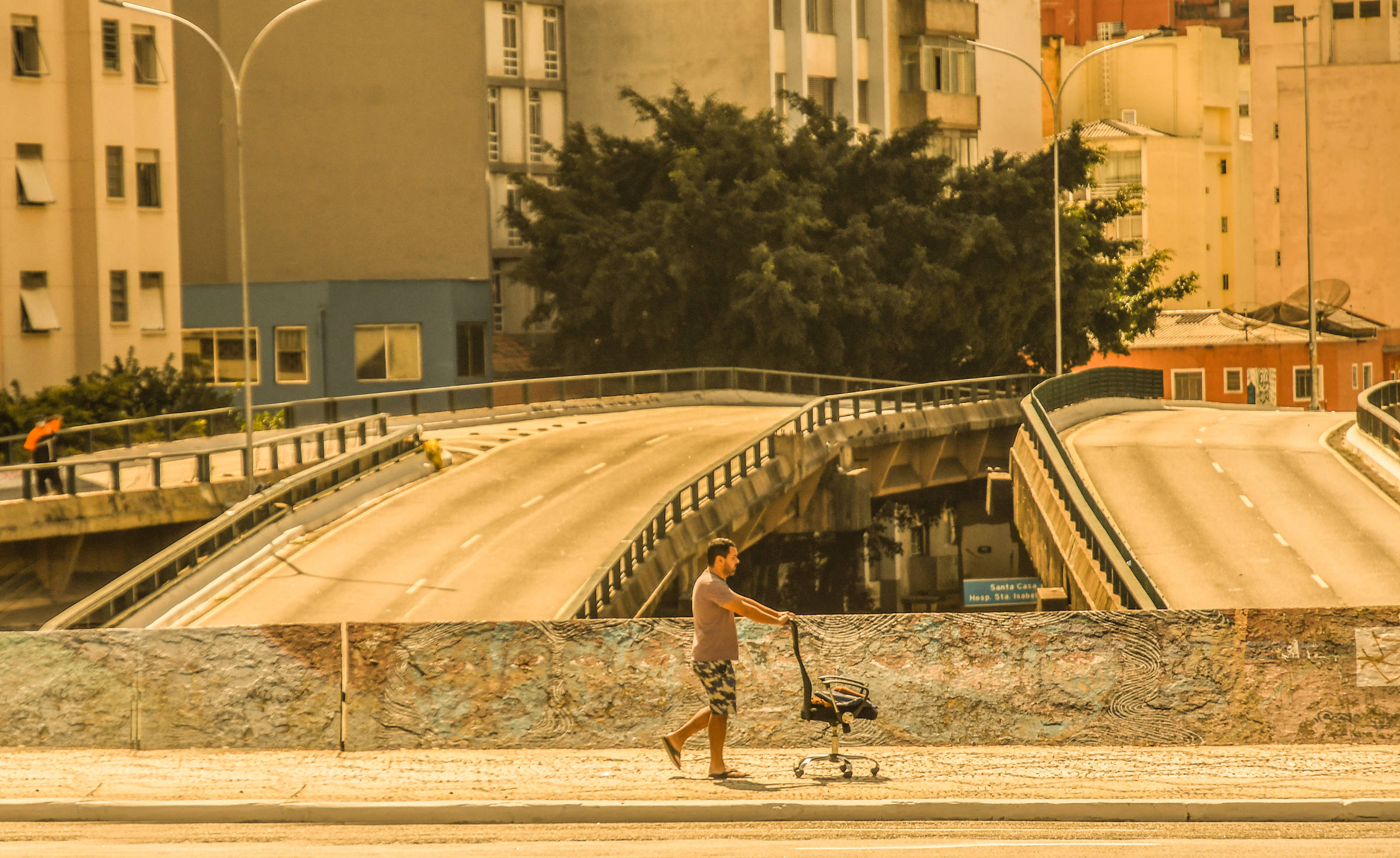 Com dados e simulação de vida, pesquisas querem prever novos focos de Covid-19