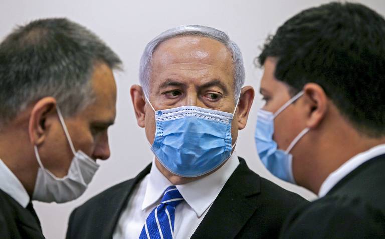 Premiê de Israel, Binyamin Netanyahu vai a julgamento por corrupção