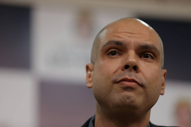 Em novembro de 2019,cColetiva de imprensa com o prefeito Bruno Covas que luta contra tumor surgiu na transição entre esôfago e estômago, mas sofreu metástase e se espalhou para o fígado e gânglios linfáticos