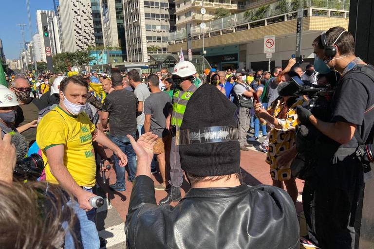Manisfestantes se encontraram com apoiadores do presidente Bolsonaro