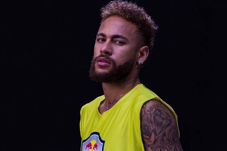 Neymar processa Zélia Duncan após artista o chamar de 'decepção como cidadão'