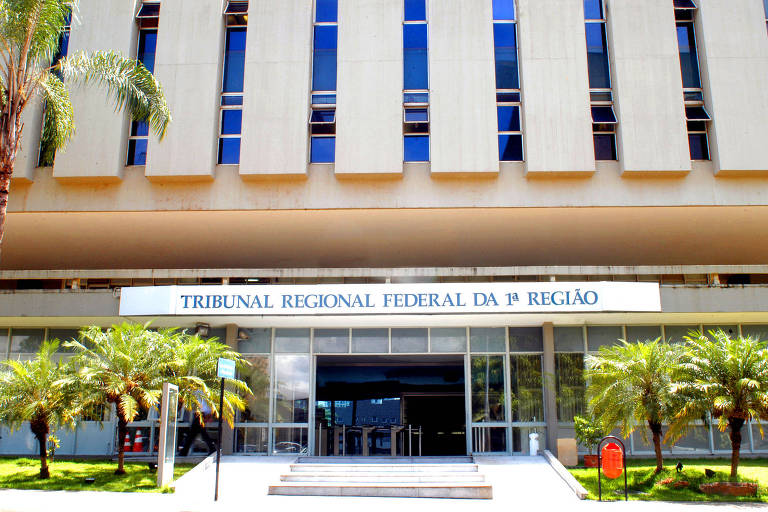 Fachada da sede do Tribunal Regional Federal da 1ª Região, em Brasília