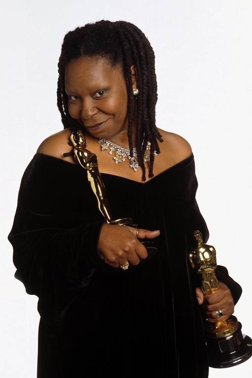 A atriz vencedora do Oscar Whoopi Goldberg voltará a sediar a 71ª Apresentação do Oscar, que será transmitida ao vivo no dia 21 de março nos Estados Unidos pela ABC Television Network. Esta será a terceira vez que Goldberg apresenta a transmissão do Oscar. Goldberg ganhou um Oscar de Atriz Coadjuvante em 1991 por interpretar Oda Mae Brown em "Ghost". Ela ganhou uma indicação para Melhor Atriz em 1985 por "The Color Purple