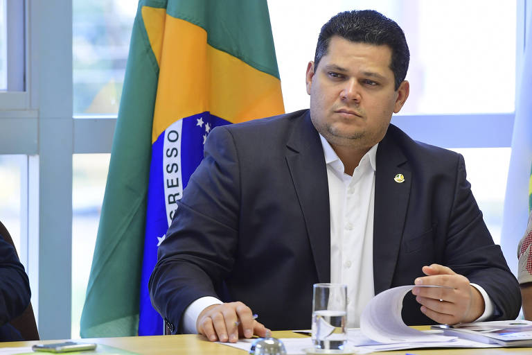 Presidente do Senado Federal, senador Davi Alcolumbre (DEM-AP), em reunião em Brasília