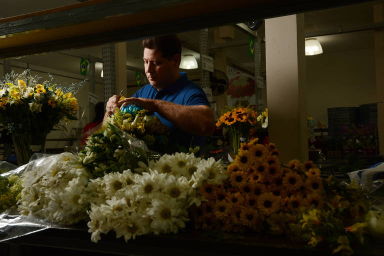 Floricultura elevou vendas na pandemia, mas espera queda após reabertura do comércio