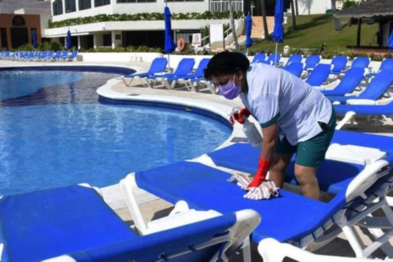 Cancún reabre para turistas após 3 meses fechada e até US$ 1 bilhão de prejuízos