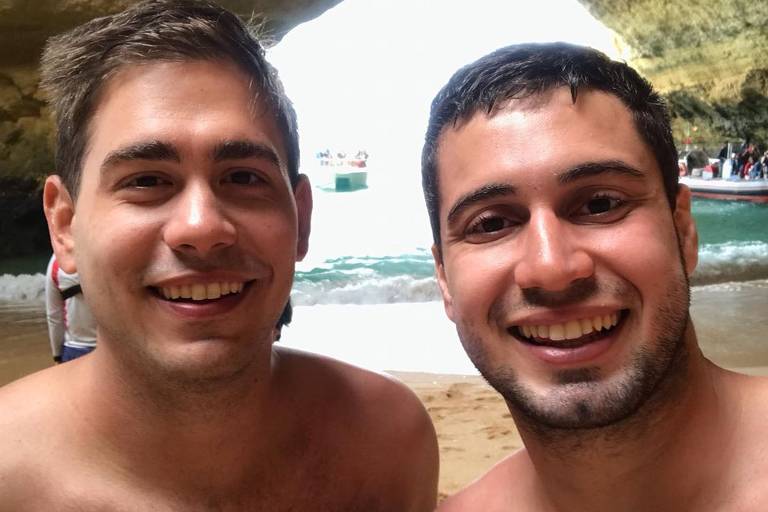 Pedro Figueiredo com o marido Erick Rianelli
