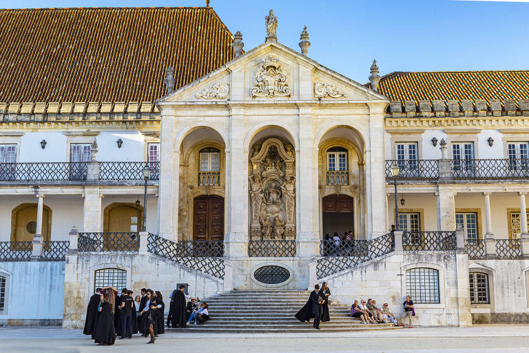 Universidade de Coimbra soube se reinventar para seguir atraente a alunos estrangeiros