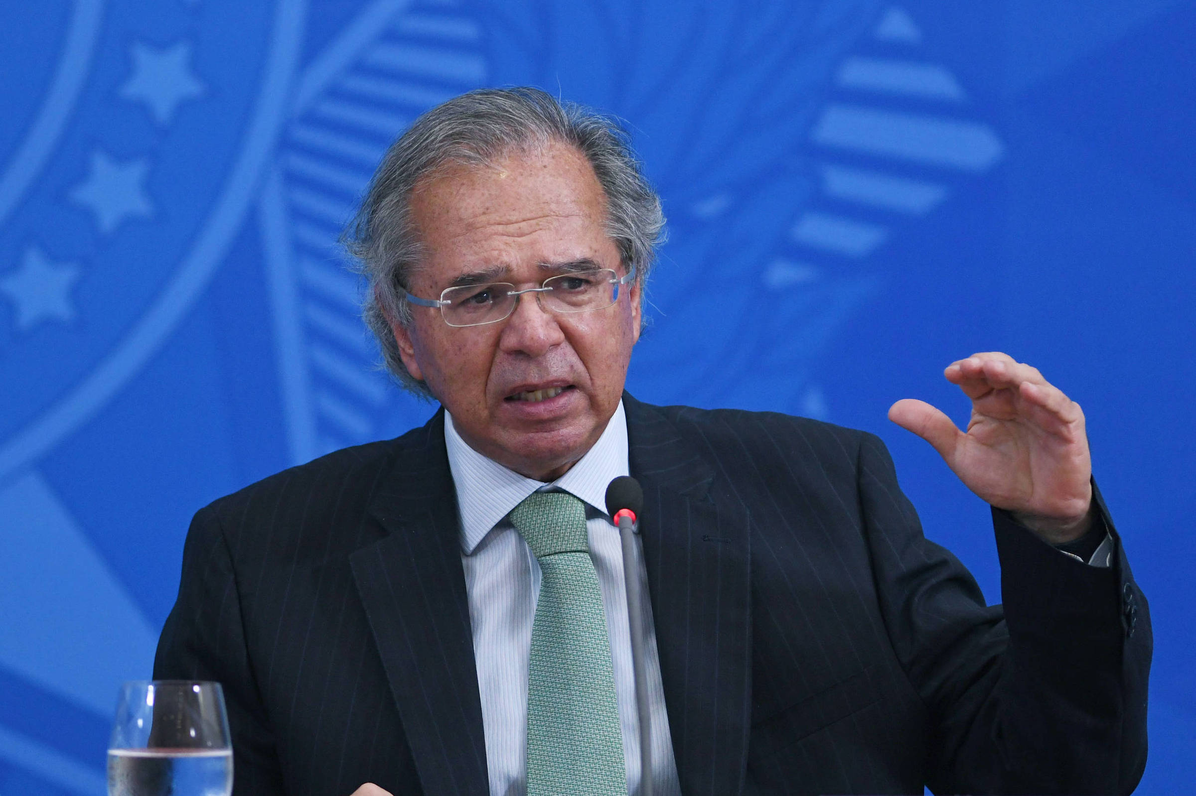 Guedes quer priorizar concessões no BNDES