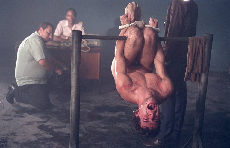 Cena do filme "Zuzu Angel" (2006), de Sérgio Rezende