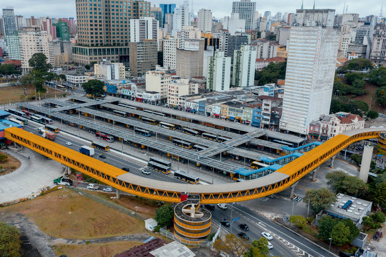 As fotos para esse ensaio foram registradas pelas lentes do repórter-fotográfico Gabriel Cabral. Esta continua na região do Terminal Parque Dom Pedro