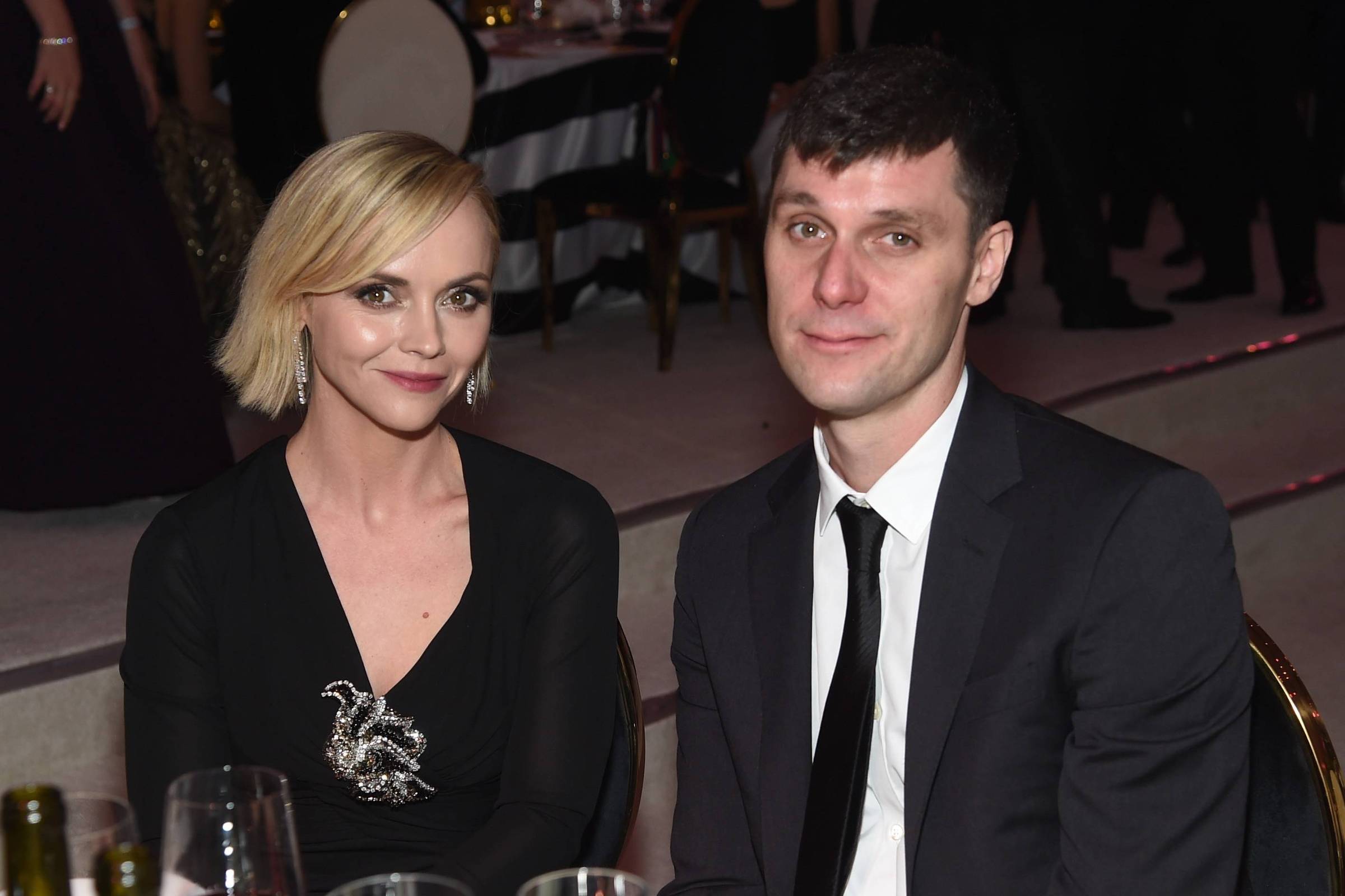 F Celebridades Christina Ricci Pede Div Rcio De James Heerdegen Ap S Relatar Agress O