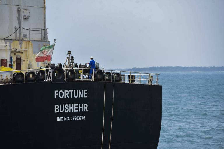 Justiça dos EUA autoriza confisco de gasolina iraniana de navios com destino à Venezuela