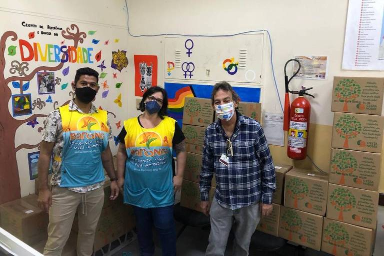 Projeto Balaio distribui cestas básicas a pessoas LGBT em situação de vulnerabilidade e pessoas que vivem com HIV