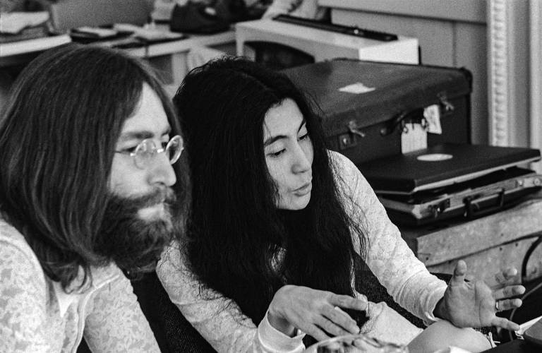 'Beatles: Get Back' tem Yoko Ono abalando a banda como uma performance sublime
