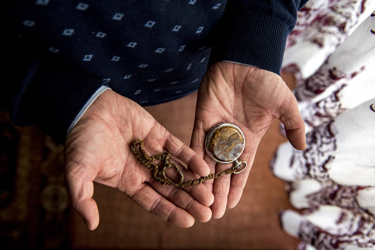 Famílias doam objetos pessoais para preservar memória de genocídio na Bósnia