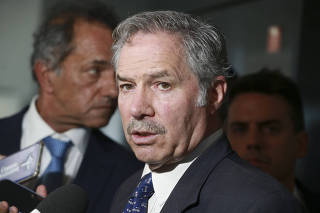 O ministro das Relações Exteriores e Culto da República Argentina, Felipe Solá, fala à imprensa no Palácio do Planalto