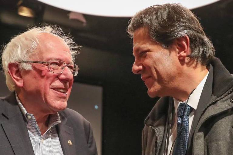 O ex-prefeito Fernando Haddad, à dir., encontra o senador americano Bernie Sanders nos EUA

