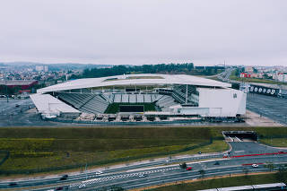 Vista externa da Arena Corinthians, popularmente conhecida como Itaquerão
