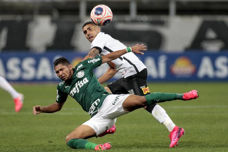 Corinthians e Palmeiras na volta do Campeonato Paulista em meio à pandemia