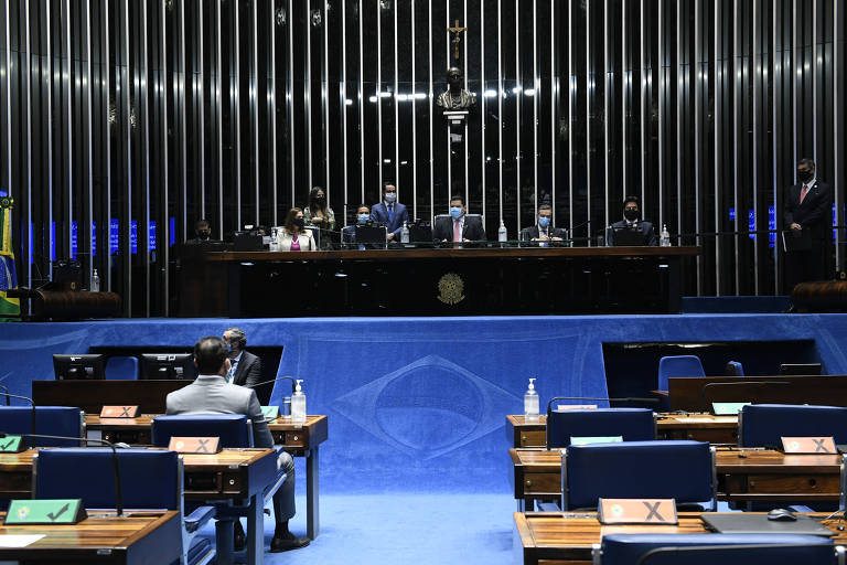 Imagem panorâmica mostra plenário no senado